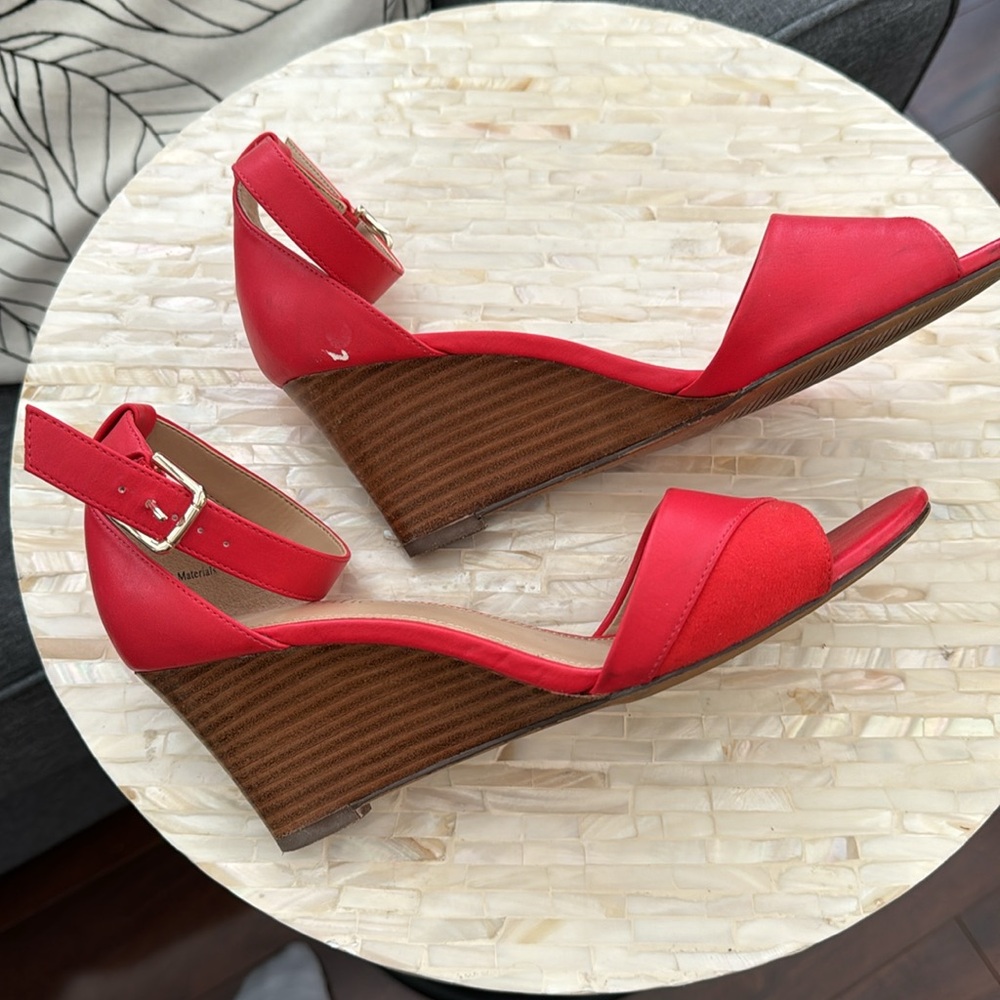 Sale 🔥Orange-red wedge sandals, ankle strap size 7.5 - Picture 3 of 12